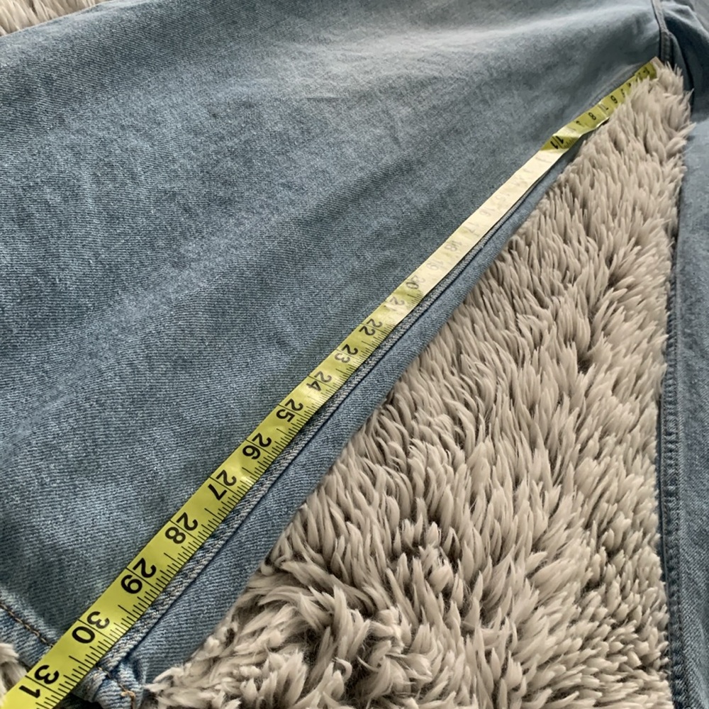 Levi's Light Blue High-Rise Wide Leg Jeans - Picture 10 of 15